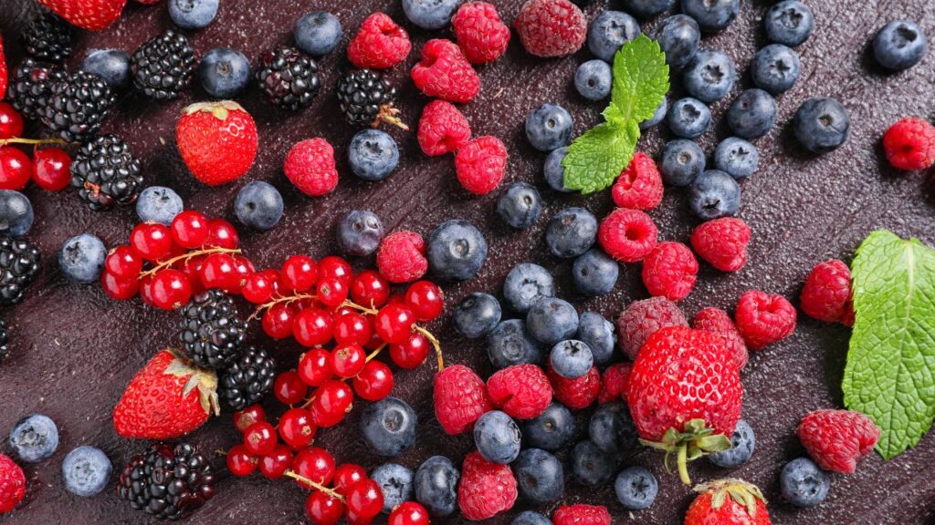 Berries for Bowel Movement