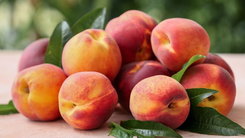 Peaches for Bowel Movement